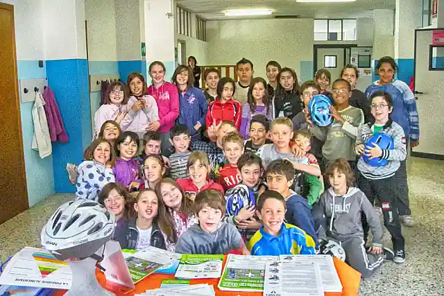 Ciclopatente nelle scuole: Primaluna - 2011