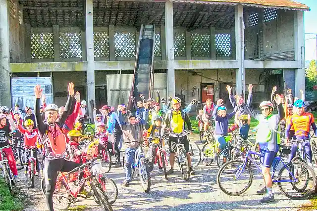 Pedalando nel parco - Nibionno 2006