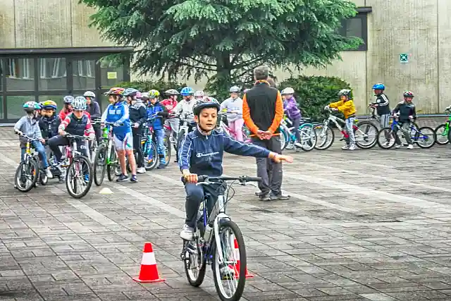 Ciclopatente nelle scuole: Lecco - 2011