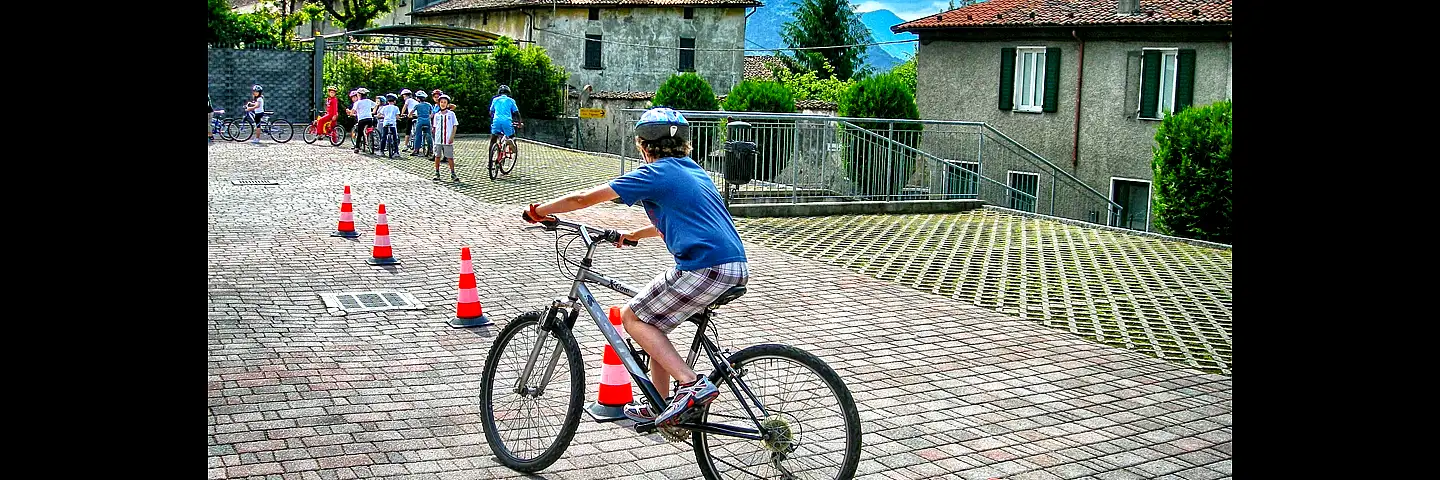 Ciclopatente nelle scuole: Primaluna - 2012