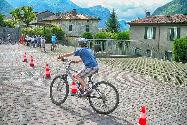 Ciclopatente nelle scuole: Primaluna - 2012