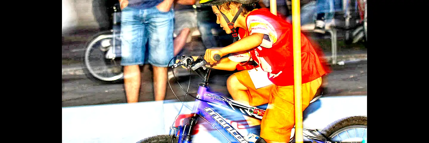 VeloGimkana serale oggionese - Oggiono 2012